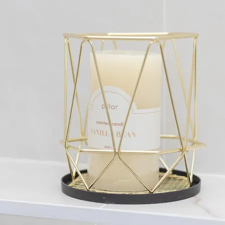 Ursus Nova With Parking By Renters Prestige ワルシャワ