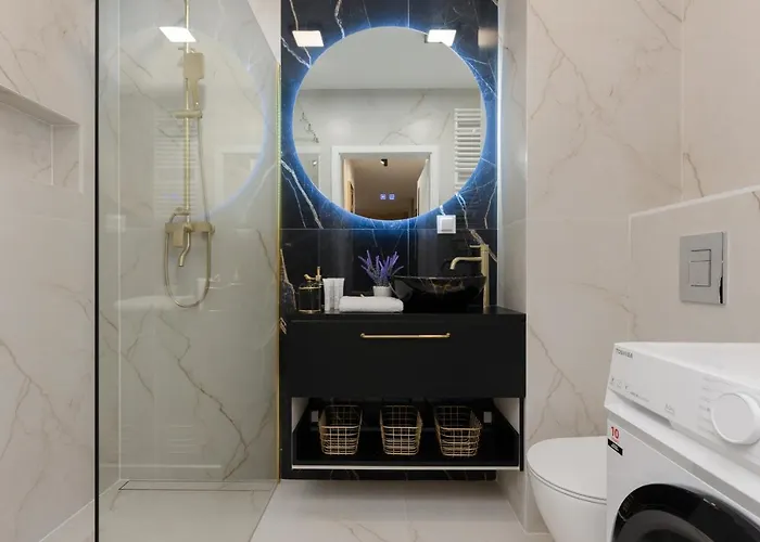 Ursus Nova With Parking By Renters Prestige * Warsaw