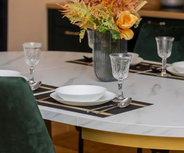 Ursus Nova With Parking By Renters Prestige Apartment Warsaw