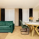 公寓 Ursus Nova With Parking By Renters Prestige *